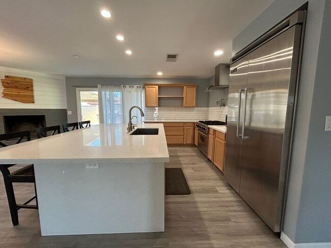 Building Photo - 4028 W Palo Verde Dr
