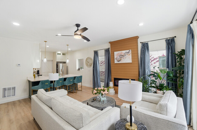 Building Photo - 408 St Clair Ave