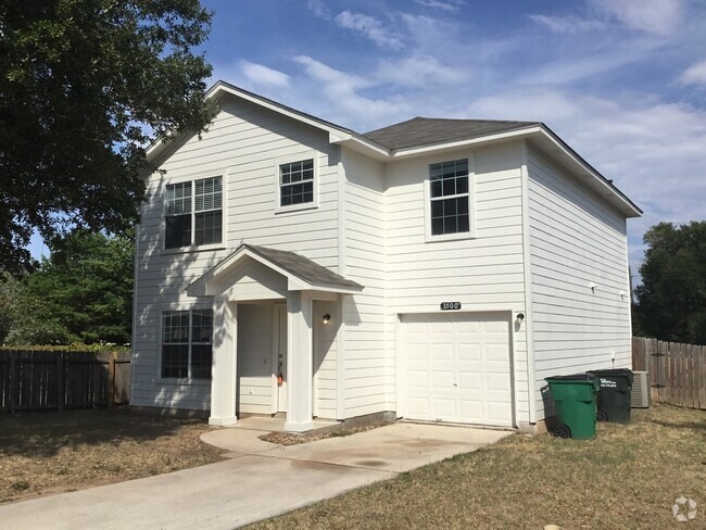 Building Photo - 3500 Banda Ln