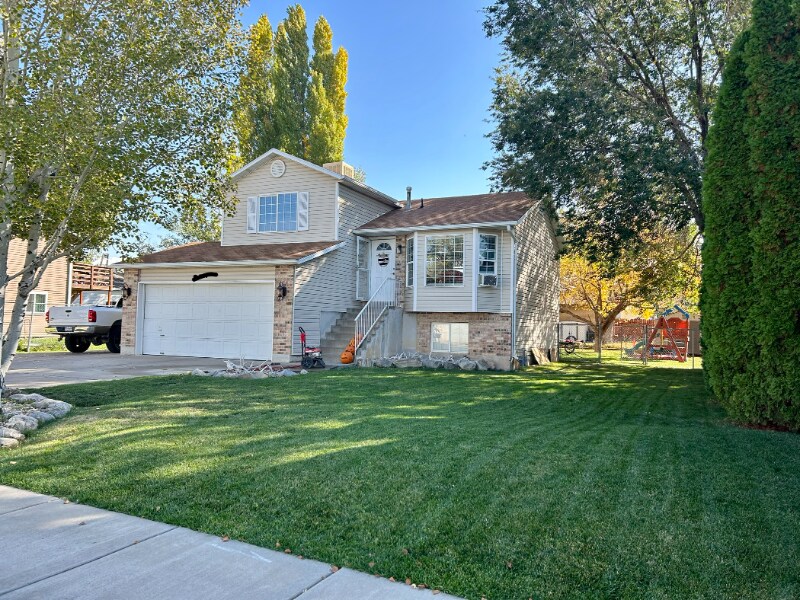 Primary Photo - 2493 1850 N St