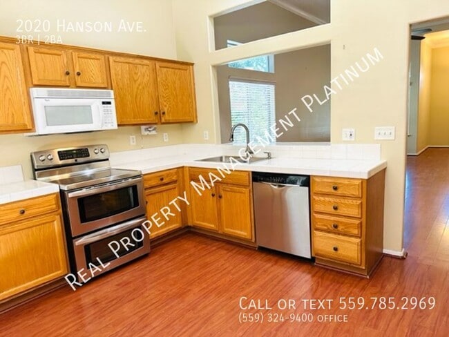 Building Photo - $2,100 Shaw & Temperance 3 Bd + Office - H...