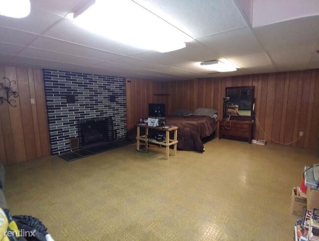 Foto del edificio - 3 br, 2.5 bath House - 1951 Clinton Hwy
