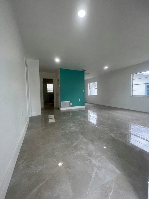 Foto principal - 4519 87th St Ct W