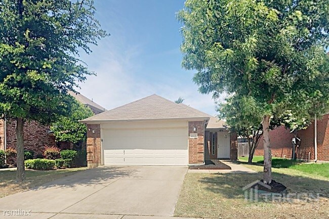 Foto del edificio - 8379 Timberbrook Ln