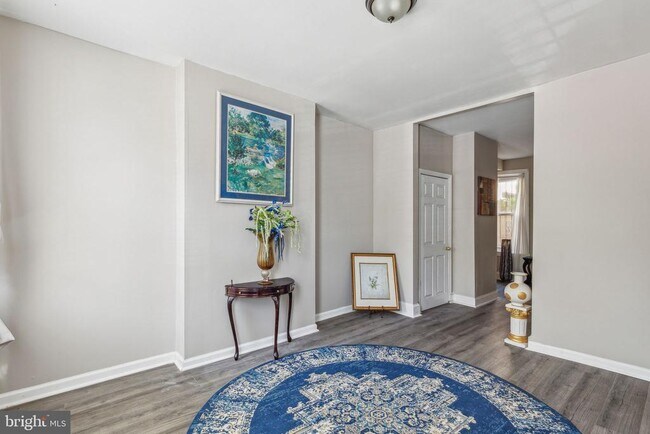 Foto del edificio - 2203 Ellsworth St