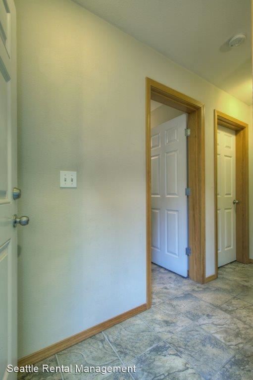 Building Photo - 3 br, 2.5 bath House - 3644 Courtland Pl. ...
