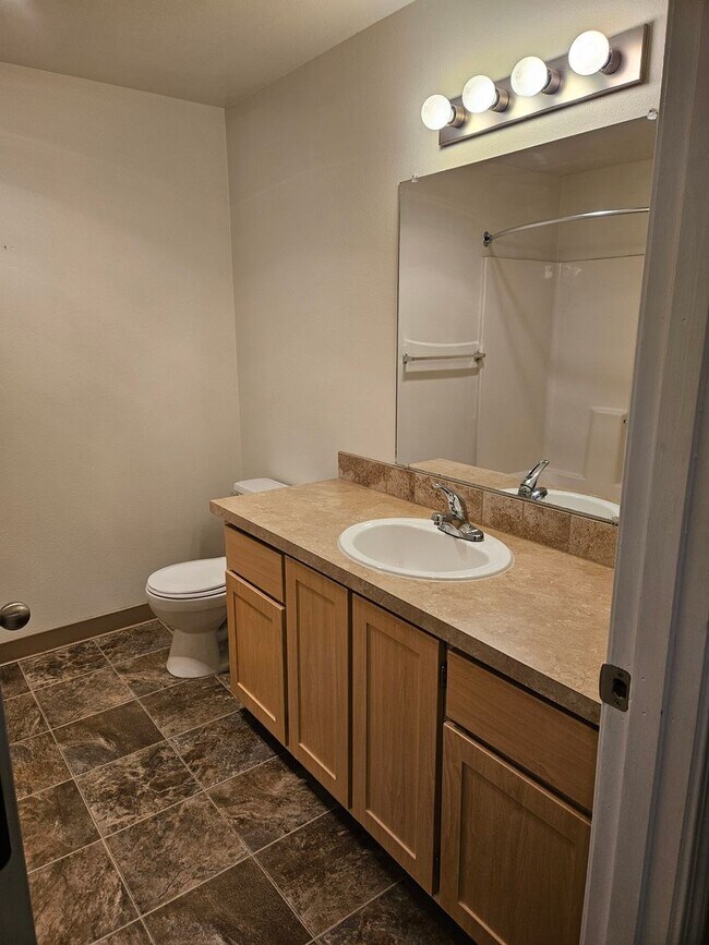 Interior Photo - Vista Point