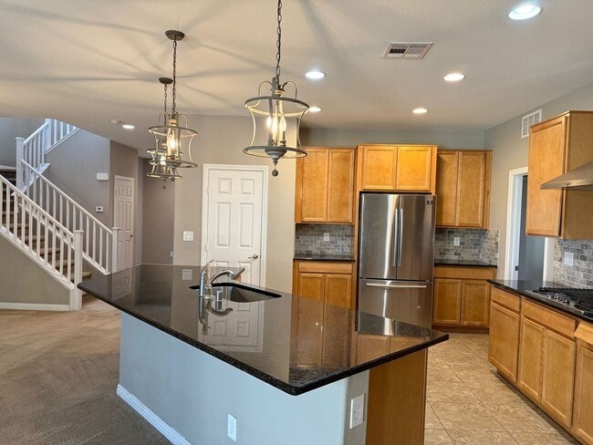 Building Photo - Beautiful home located in Summerlin North