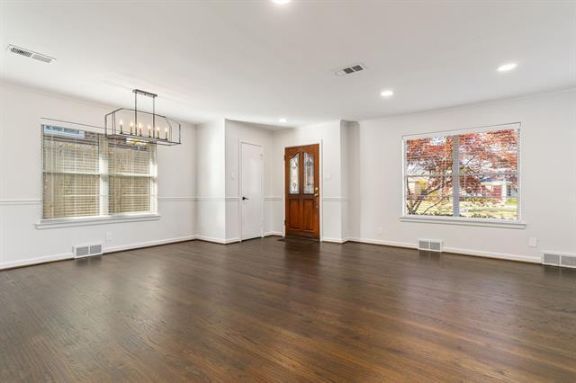 Foto del edificio - 6836 Woodland Dr