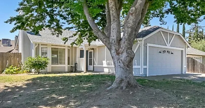 Foto principal - 1074 Beechwood St