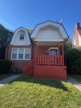 Building Photo - 14075 Cherrylawn St