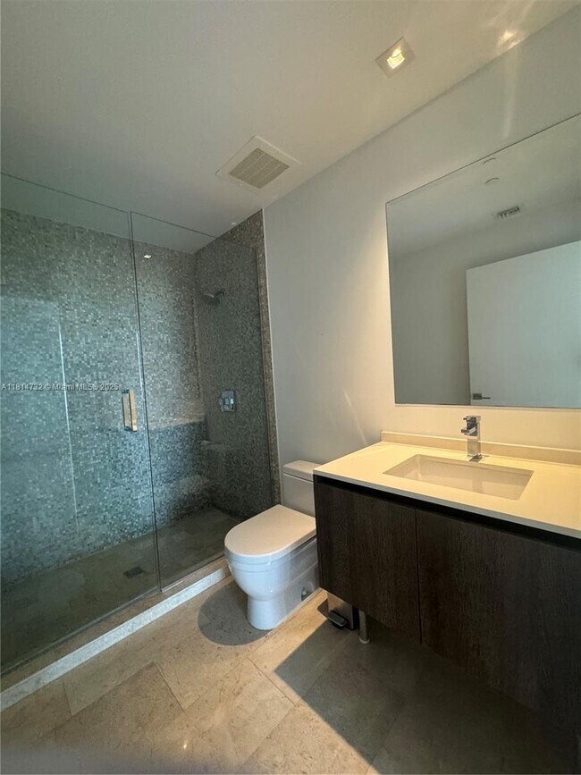 Foto del edificio - 88 SW 7th St