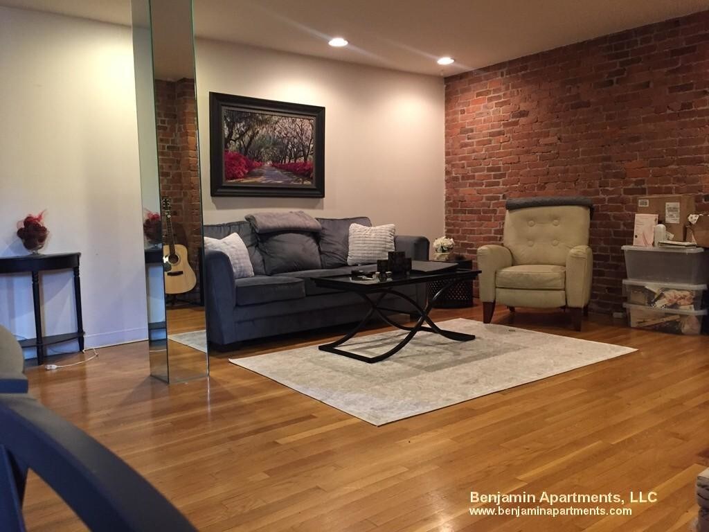 95 Gainsborough St, Boston, MA 02115 Apartments at 95 Gainsborough St