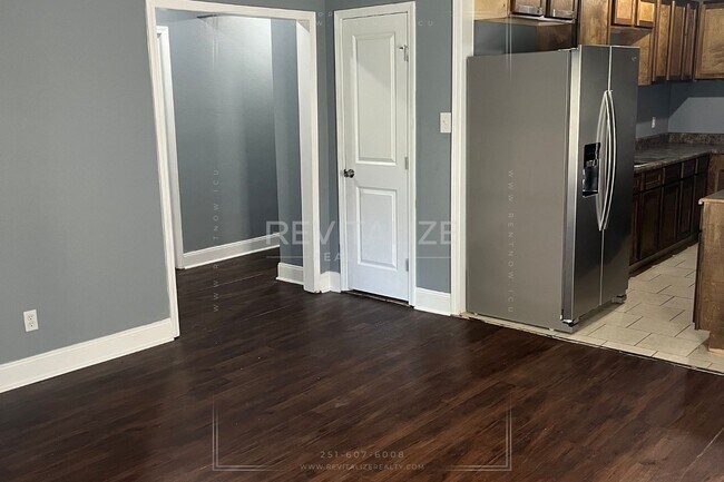 Foto del edificio - Charming 3-Bedroom, 2-Bath Home Near Downt...
