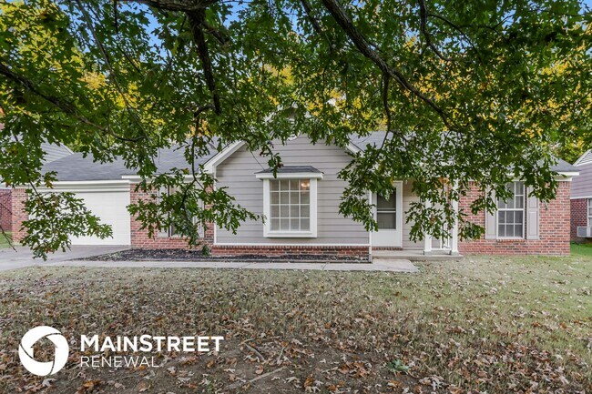 Building Photo - 7644 Woodshire Dr