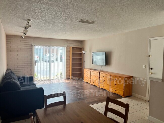 Foto del edificio - 1700 SW 16th Ct