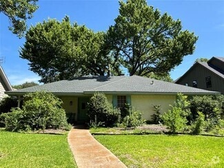 Building Photo - 328 Ridge Crest Dr
