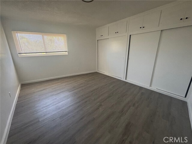 Building Photo - 144 W Hillsdale St