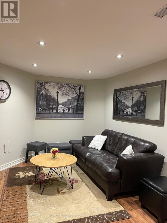 Building Photo - 30 Arvida Dr