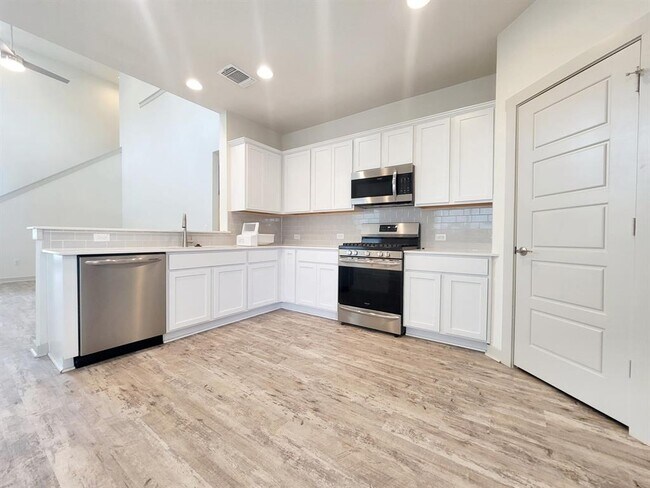 Foto del edificio - 10306 Norshire Ln