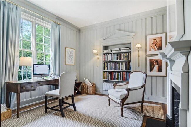 Foto del edificio - 22 Habersham Way NW