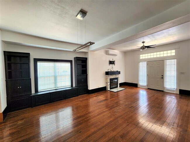 Foto del edificio - 513 E Garfield St