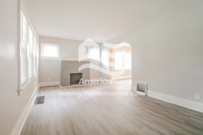 Foto del edificio - 1222 Brown St