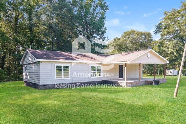Foto del edificio - 11376 Lee County Rd 240