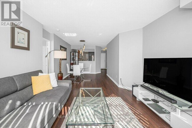 Building Photo - 335 Webb Dr