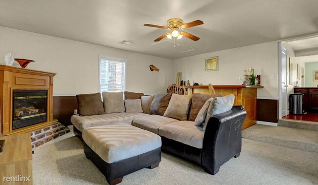 Building Photo - 3 br, 2 bath House - 1435 Kenhorst Blvd