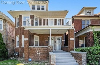 Building Photo - 1045 Casgrain St