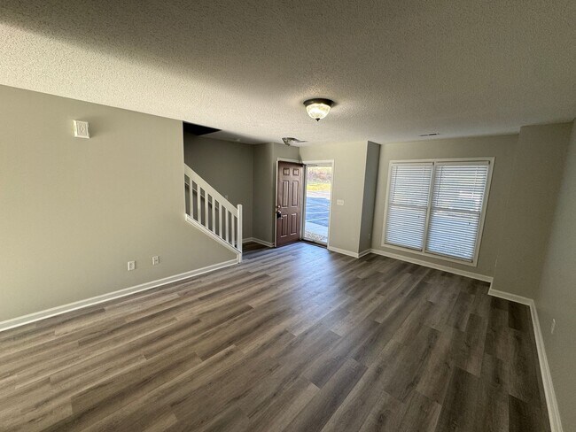Foto del edificio - 2-Bedroom Townhouse in Harrisonburg
