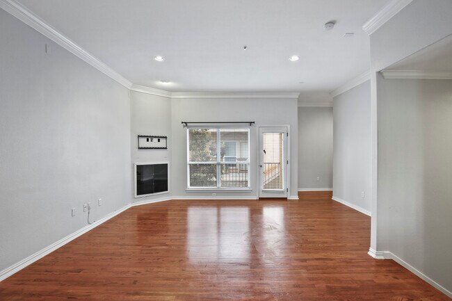 Foto del edificio - 3119 Cedar Plaza Ln #303