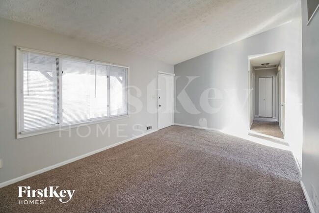 Foto del edificio - 3217 Canterbury Trail