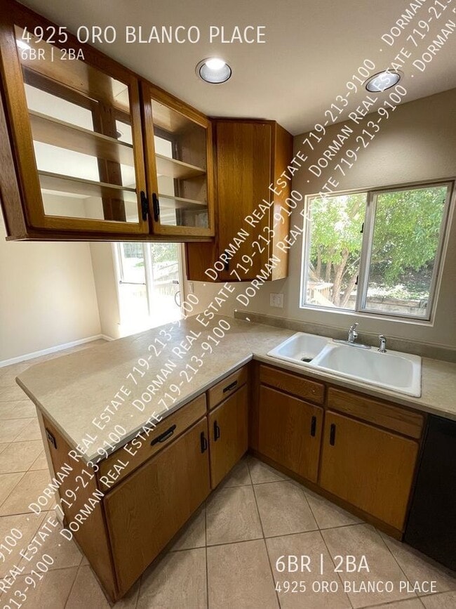 Building Photo - 4925 Oro Blanco Pl