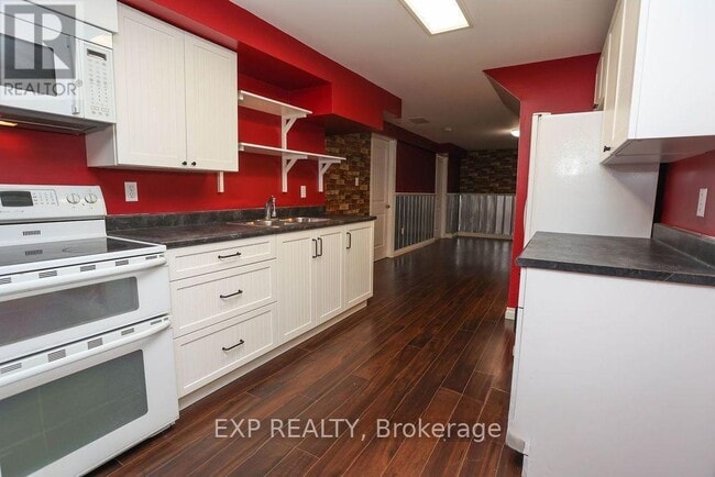 Building Photo - 136 Fleming Way