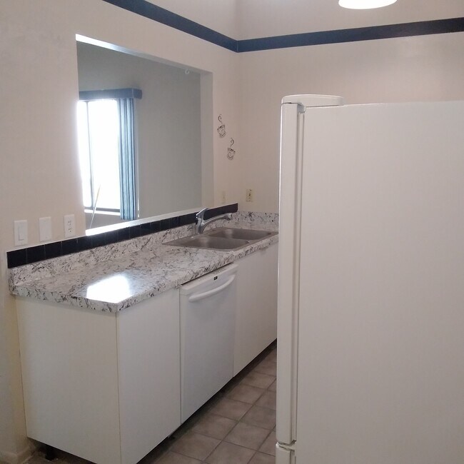 Foto del edificio - 7668 E 22nd St