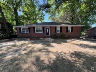 Building Photo - 4460 Sims St
