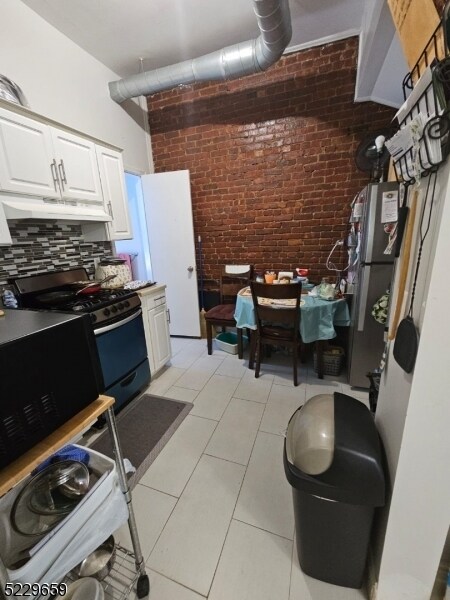 Foto del edificio - 302 Princeton Ave
