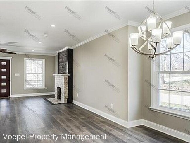Building Photo - 3 br, 3 bath House - 3801 Paseo Blvd.
