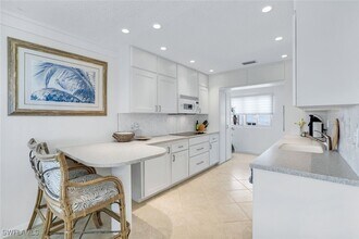 Building Photo - 1851 Gulf Shore Blvd N