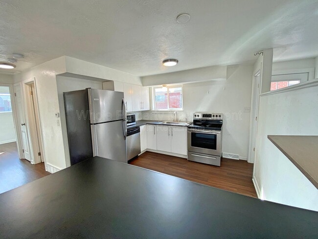 Foto del edificio - 2829 W Park Pl