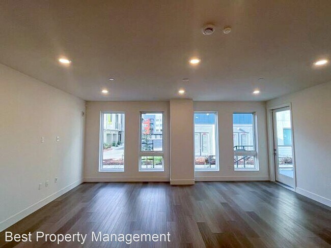 Building Photo - 2 br, 2 bath House - 3512 Vision Common #101
