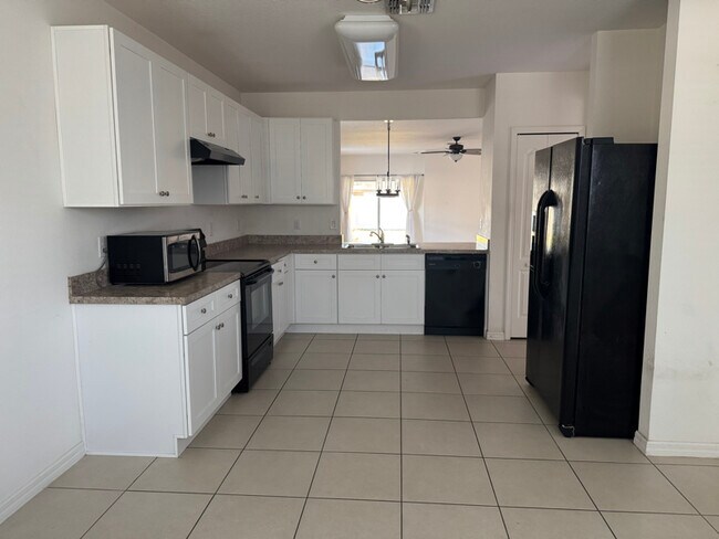 Foto del edificio - 2783 Star Coral Ln