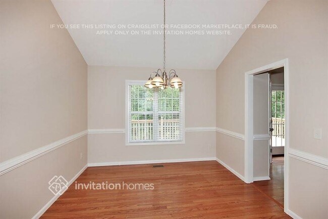 Foto del edificio - 2072 Township Dr