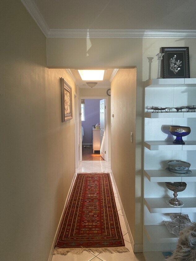 Foto del edificio - 1099 Bradford Dr