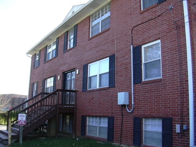 Primary Photo - Derby City Apartments