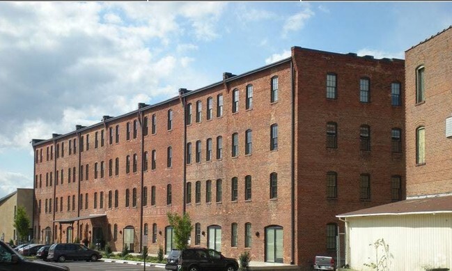 Building Photo - Mayton Transfer Lofts