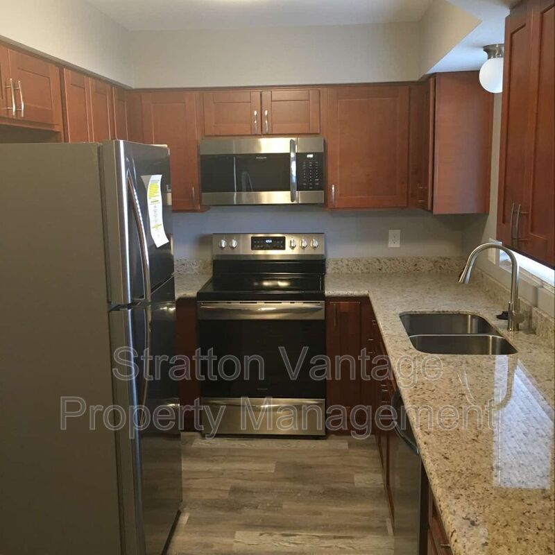 Primary Photo - 860 N Stapley Dr