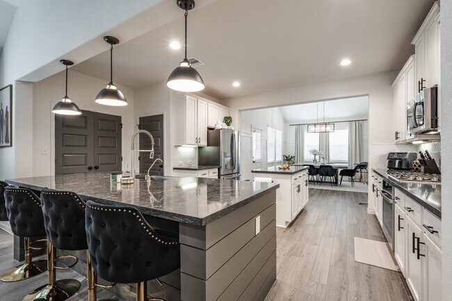 Foto del edificio - 14231 Angelina Dr